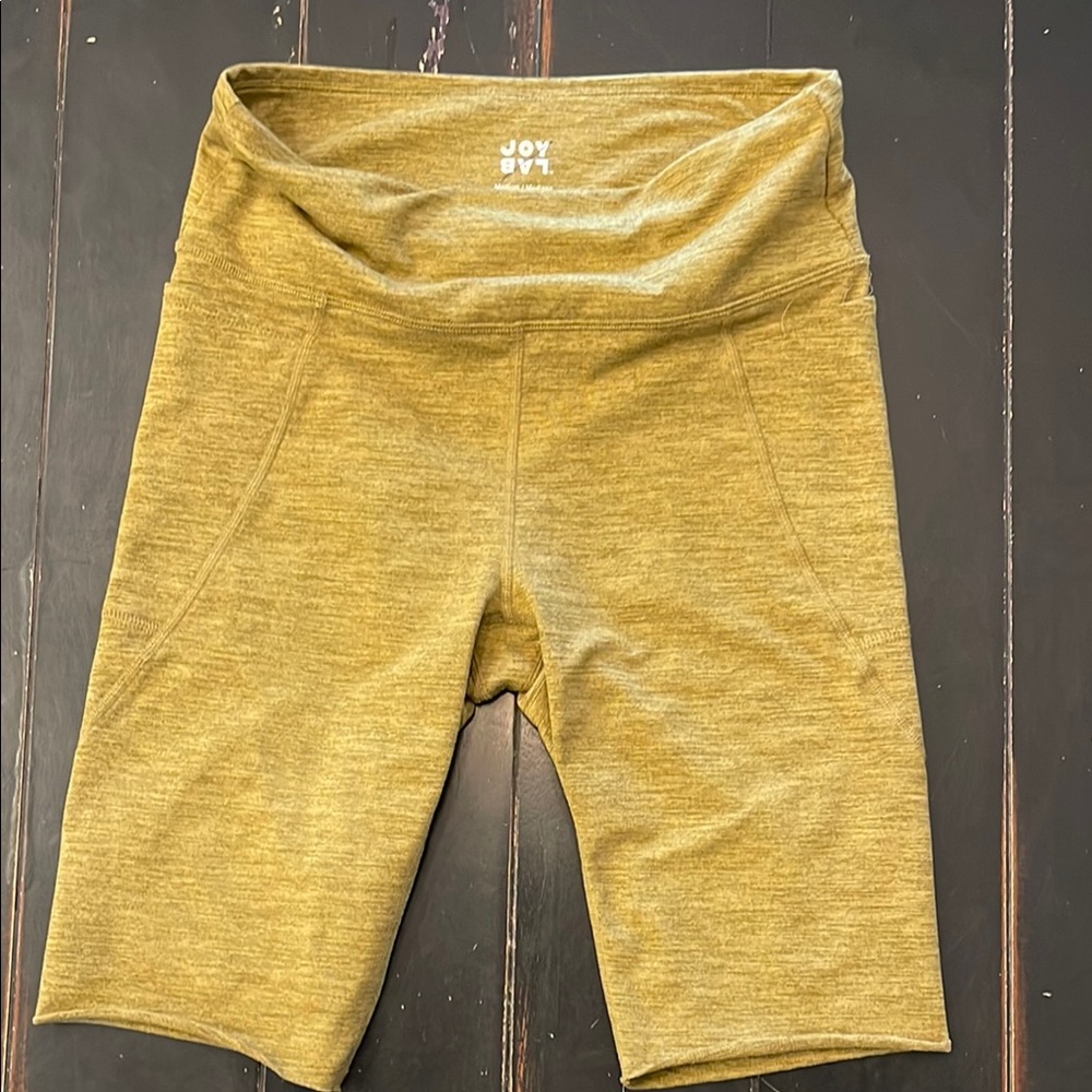 JoyLab Green Bike Shorts with Wide Waistband